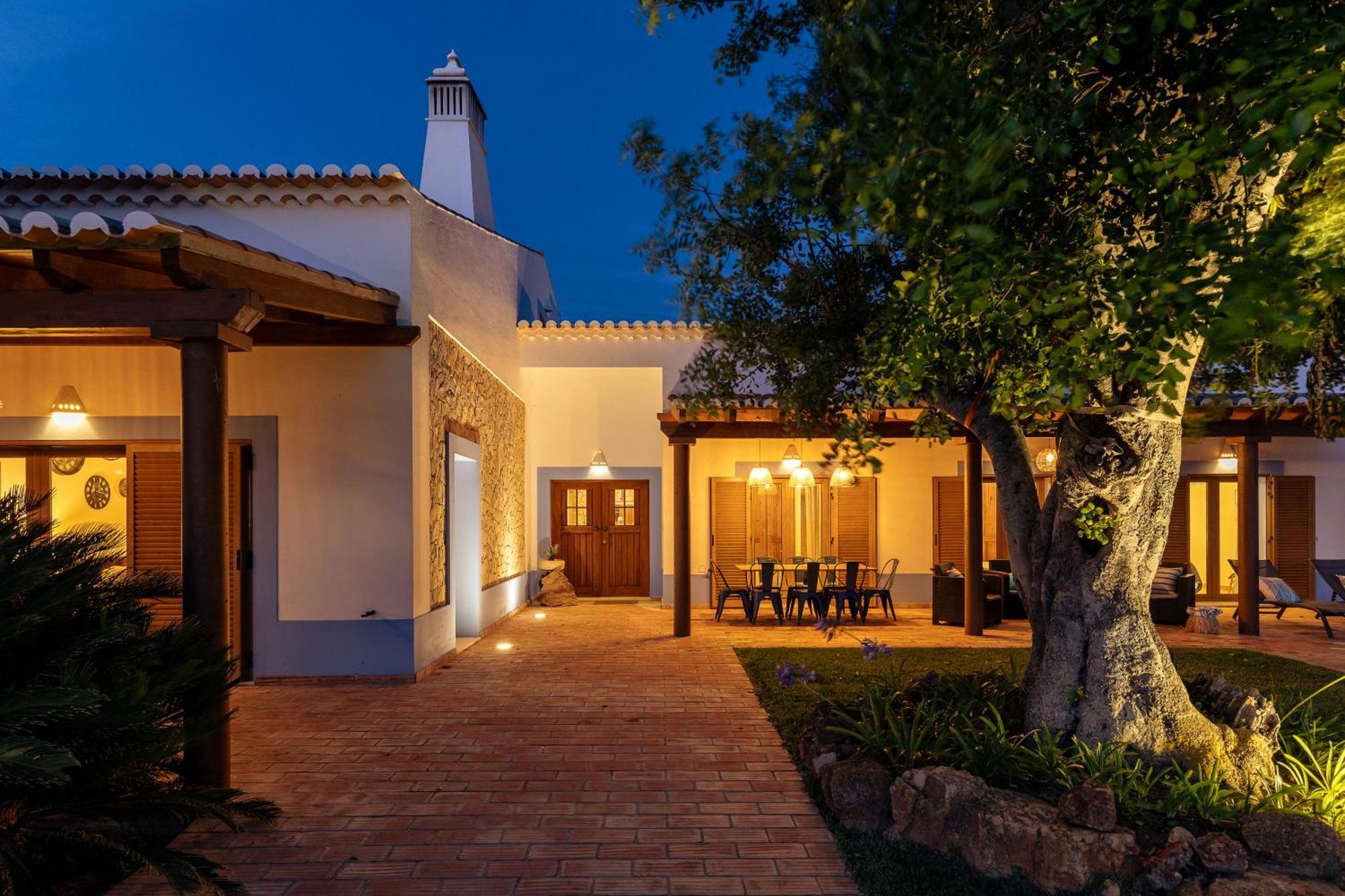 Villa Monte Santo Estevao Силвес Екстериор снимка