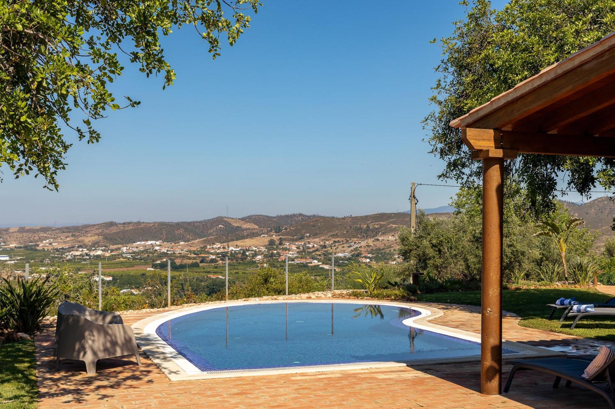 Villa Monte Santo Estevao Силвес Екстериор снимка
