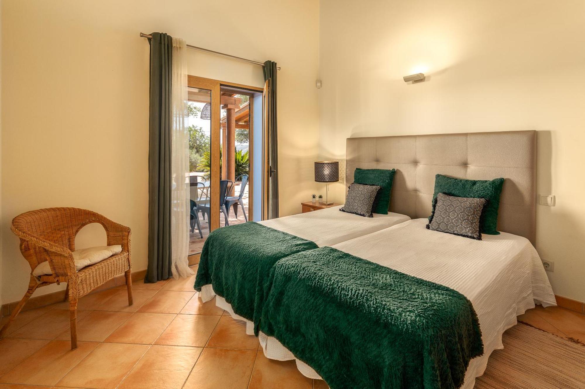 Villa Monte Santo Estevao Силвес Екстериор снимка